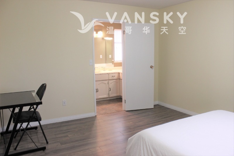 260106195003_masterbedroom 2.JPG